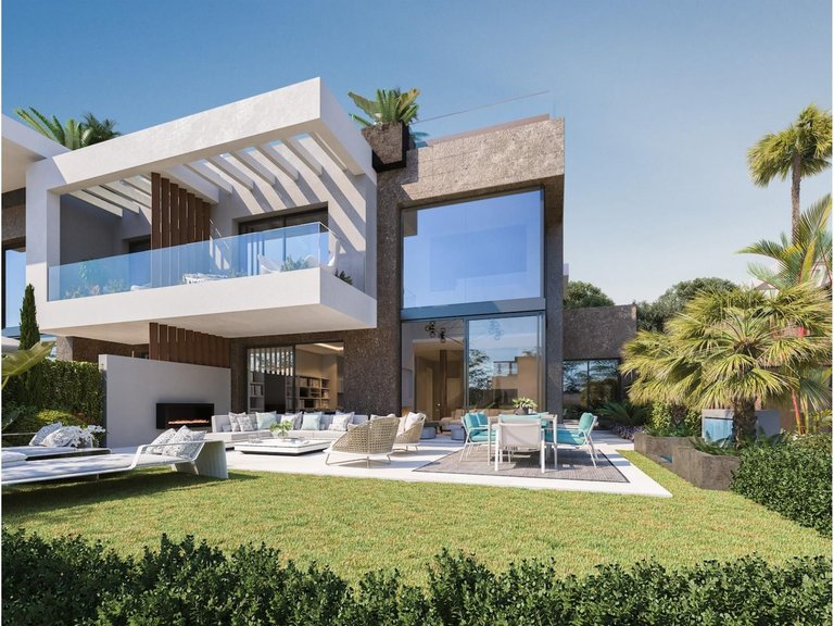 Villa for  in Marbella, Malaga 1