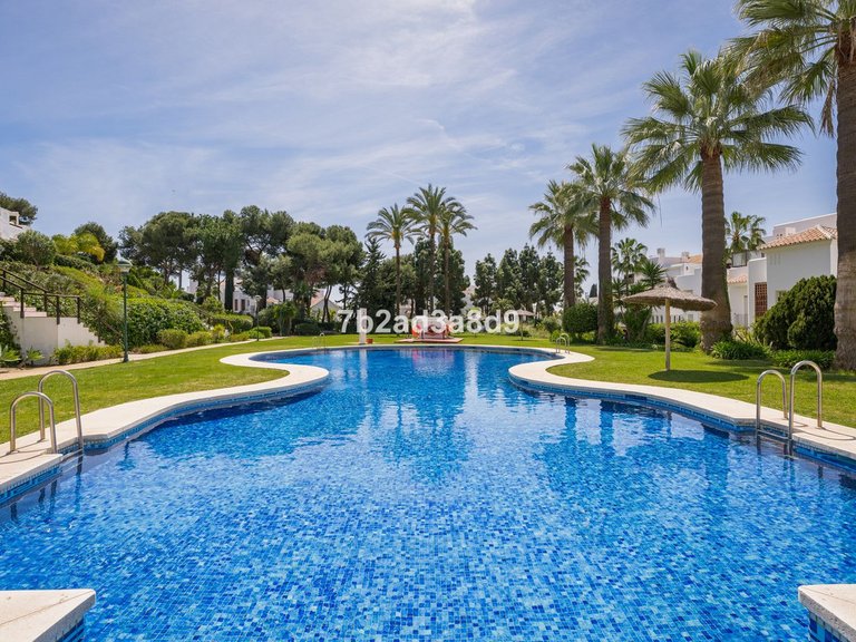Apartment for Sale in Los Monteros, Malaga 20