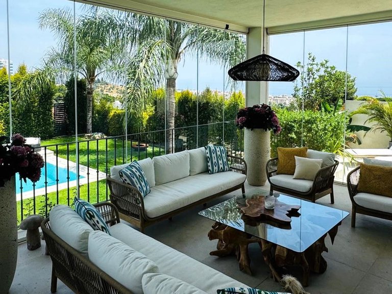 Villa for Sale in Marbella, Malaga 5
