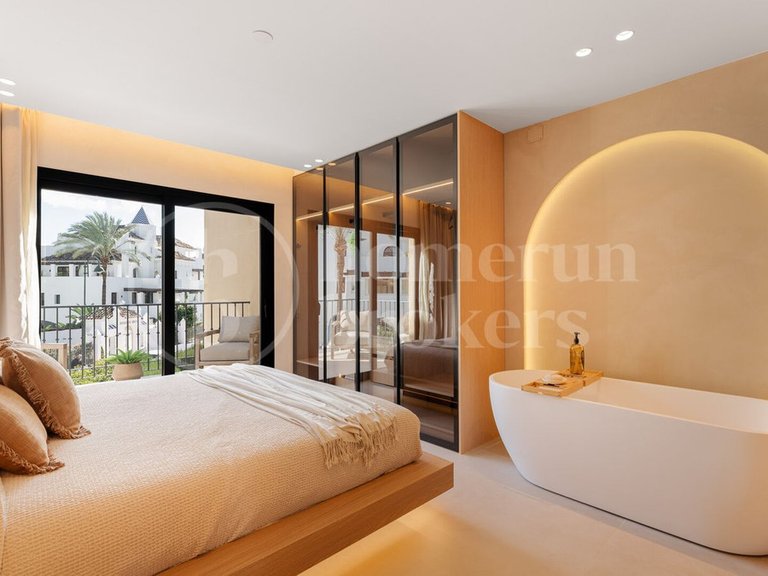 Villa for Sale in Costa del Sol Puerto Banús, Malaga 11