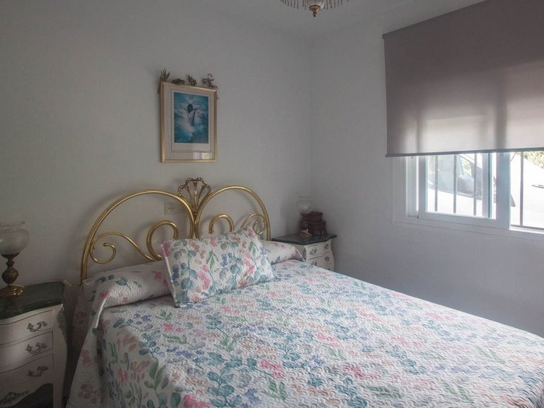 Villa for Sale in Estepona, Malaga 11