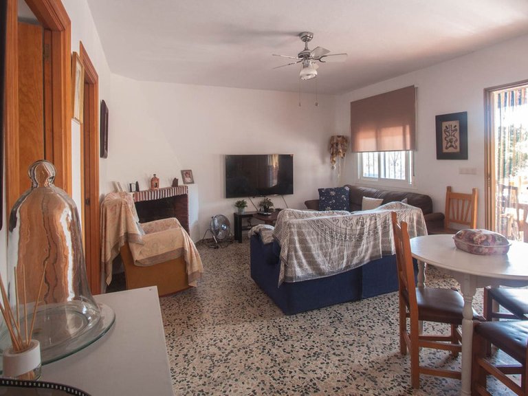 Villa for Sale in Estepona, Malaga 5