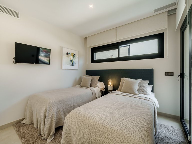 Villa for Sale in Puerto Banús, Malaga 18