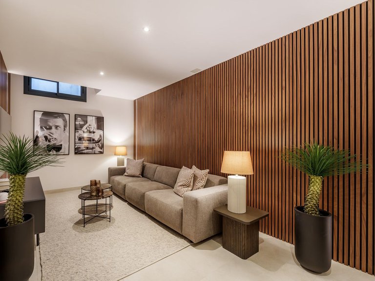 Villa for Sale in Puerto Banús, Malaga 21