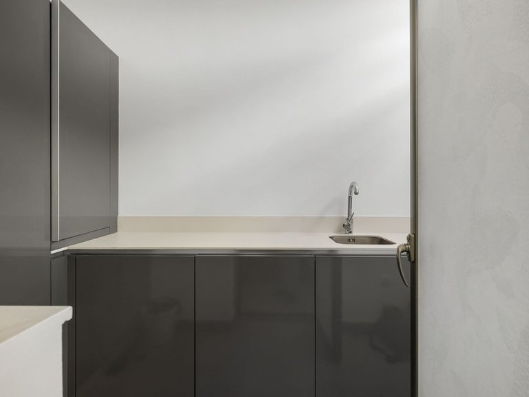 Apartment for Sale in Benahavís, Malaga 17