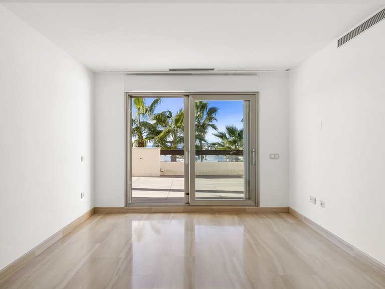 Apartment for Sale in Benahavís, Malaga 19