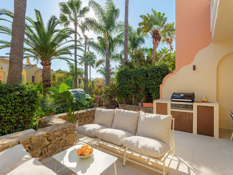 Town House for Sale in The Golden Mile, Malaga 30