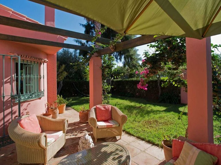 Country House for Sale in Estepona, Malaga 5