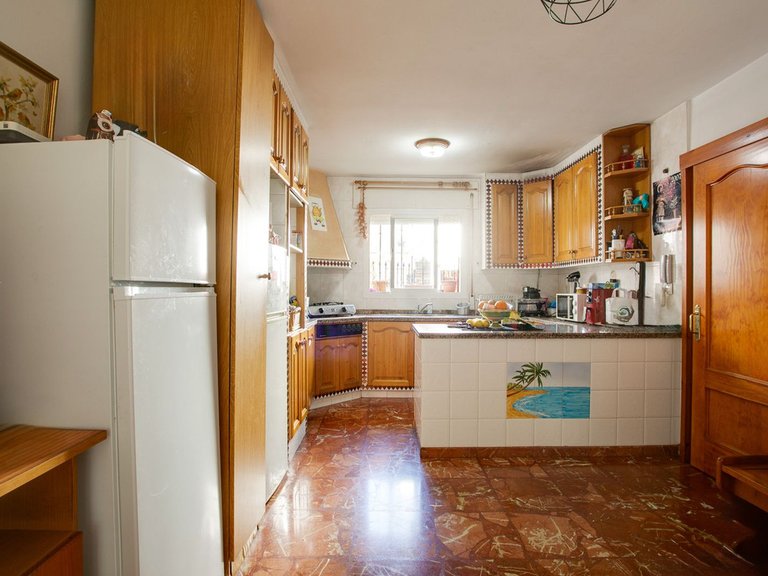 Apartment for Sale in Costa del Sol, Estepona, Malaga 11