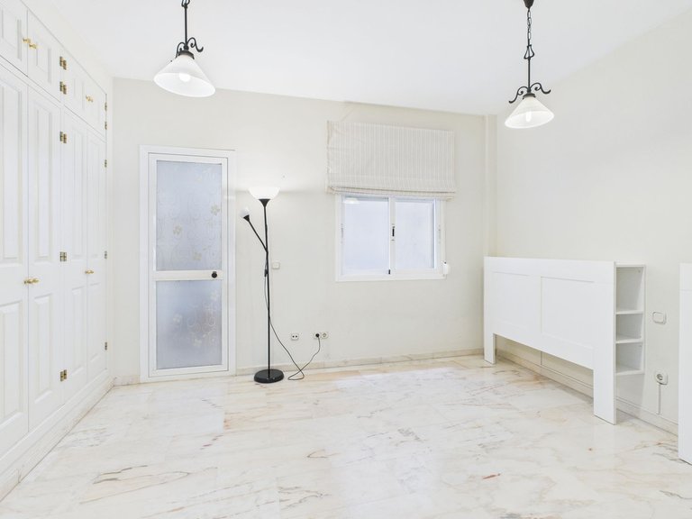 Apartment for  in Estepona, Malaga 11