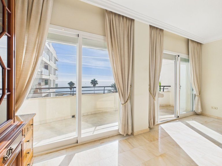 Apartment for  in Estepona, Malaga 2