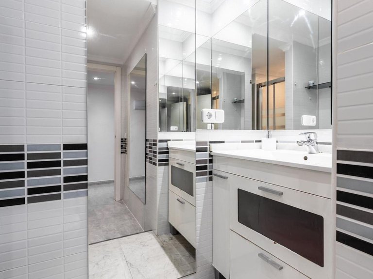 Apartment for Sale in Fuengirola, Malaga 19