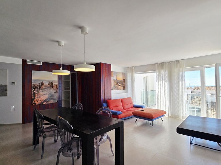 Apartment for Sale in Puerto Banús, Malaga 12