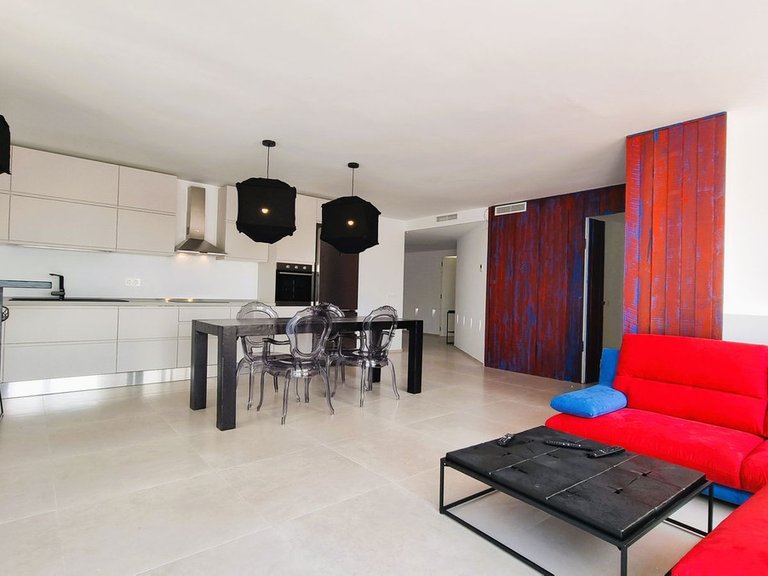 Apartment for Sale in Puerto Banús, Malaga 3