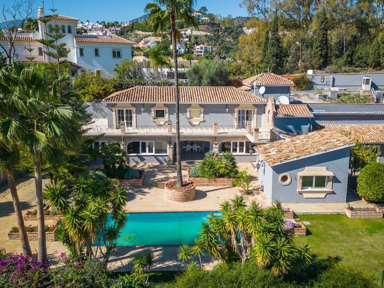 Villa for  in Benahavís, Malaga 3