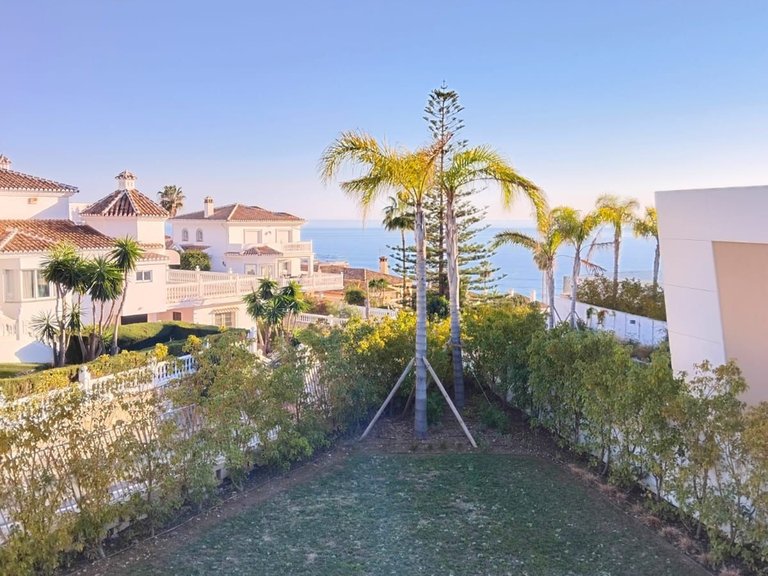 Villa for Sale in Mijas Costa, Malaga 22