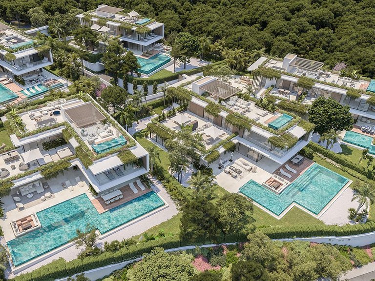 Villa for Sale in Marbella, Malaga 8