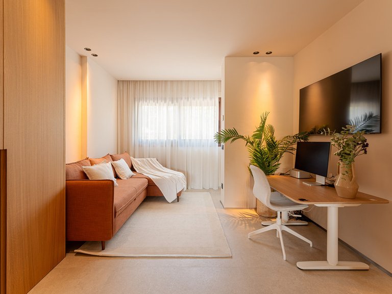 Apartment for Sale in The Golden Mile, Malaga 20