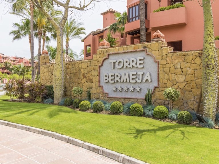 Apartment for Sale in Estepona, Malaga 46