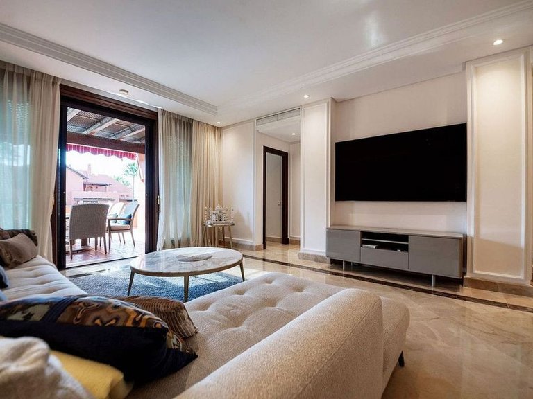 Apartment for Sale in Estepona, Malaga 6