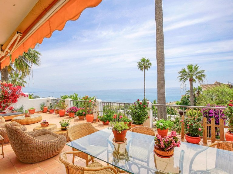 Town House for Sale in Casares Playa, Malaga 1