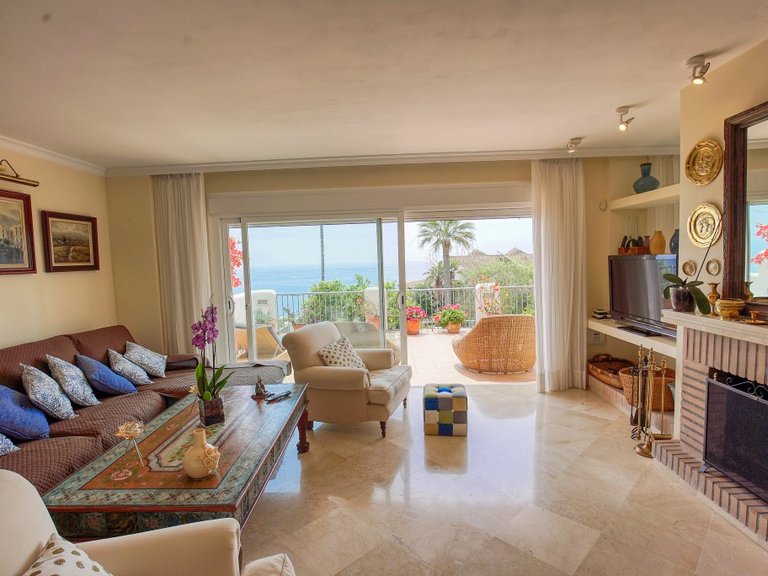 Town House for Sale in Casares Playa, Malaga 9