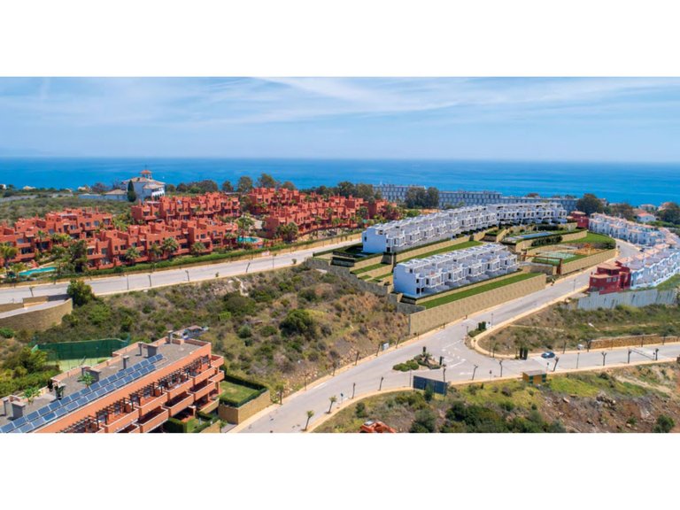 Town House for Sale in Manilva, Malaga 18