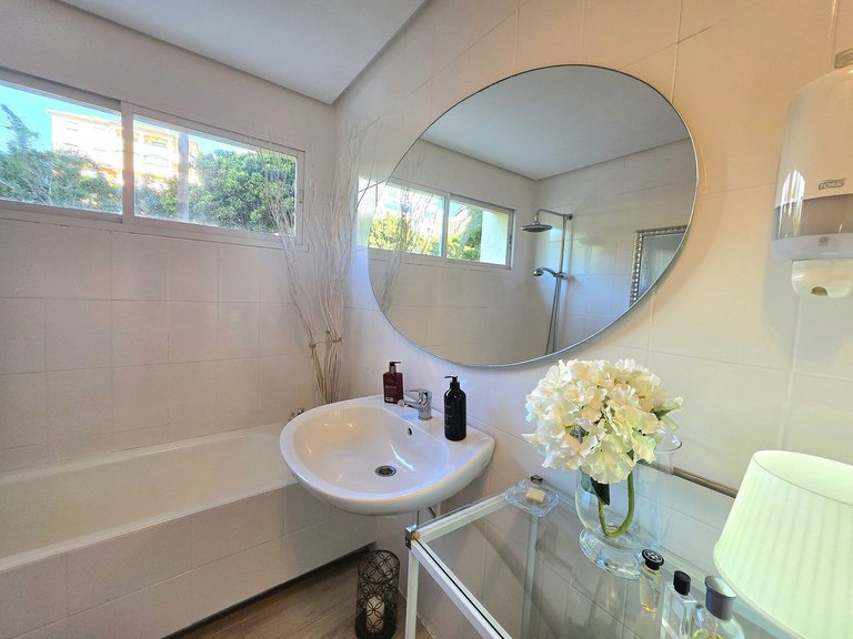 Apartment for Sale in Estepona, Malaga 16