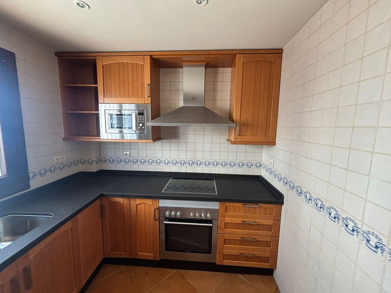 Villa for Sale in Casares, Malaga 13