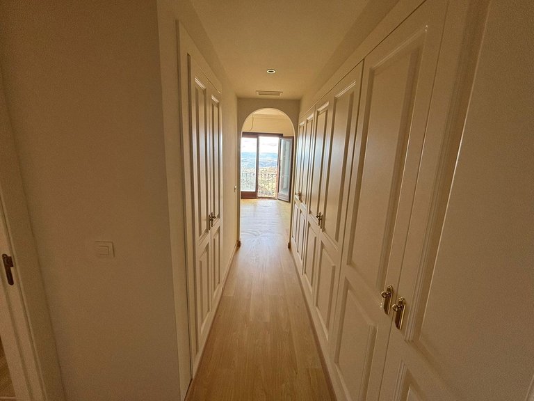 Villa for Sale in Casares, Malaga 28