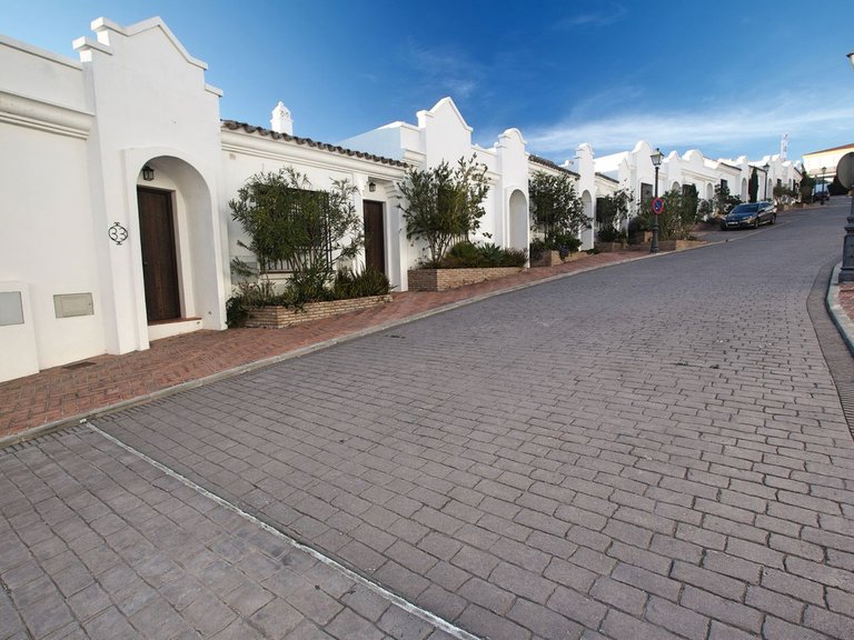 Villa for Sale in Casares, Malaga 47