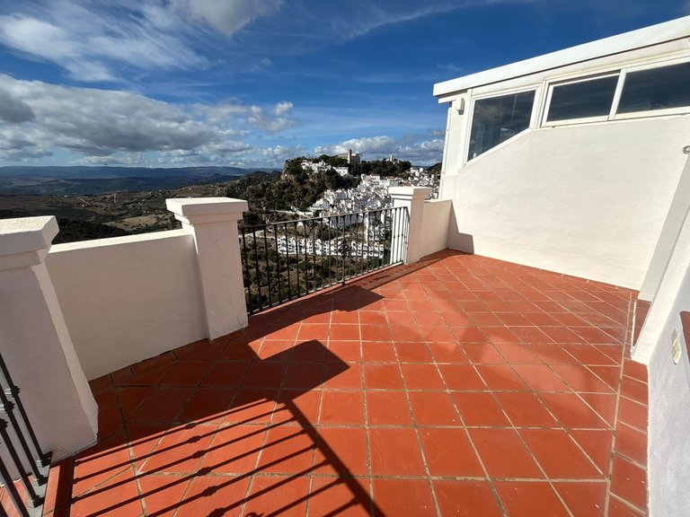 Villa for Sale in Casares, Malaga 9