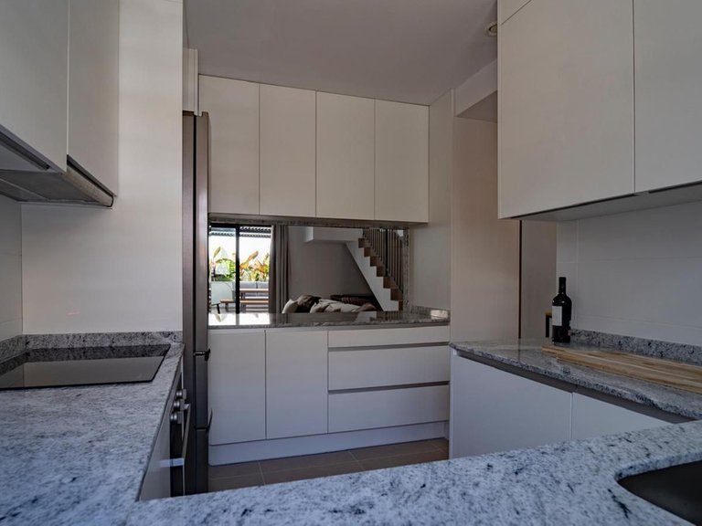 Town House for Sale in Cancelada, Malaga 5