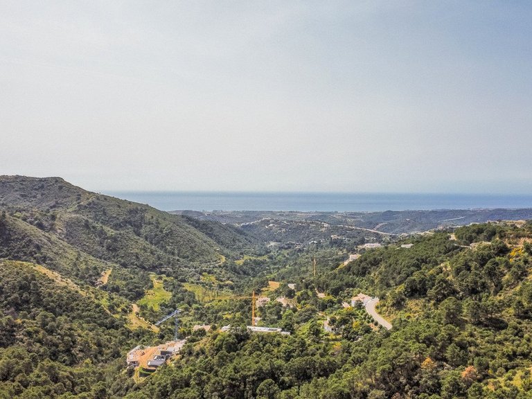 Plot for Sale in Benahavís, Malaga 1