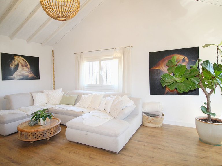 Villa for Sale in Alhaurín El Grande, Malaga 19