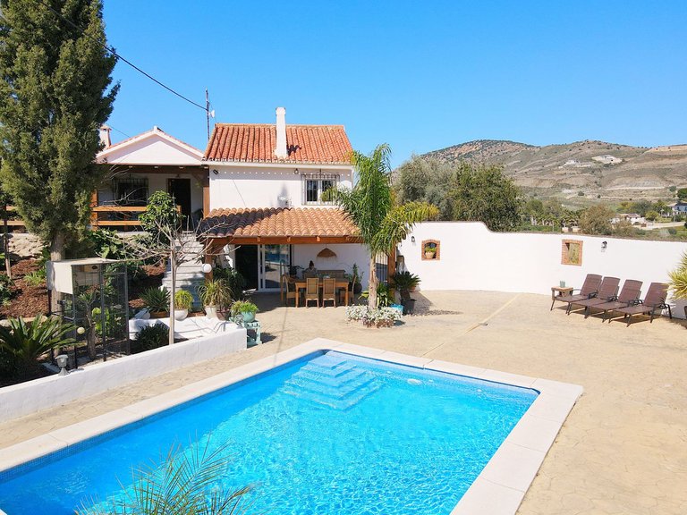 Villa for Sale in Alhaurín El Grande, Malaga 8