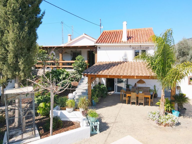 Villa for Sale in Alhaurín El Grande, Malaga 9