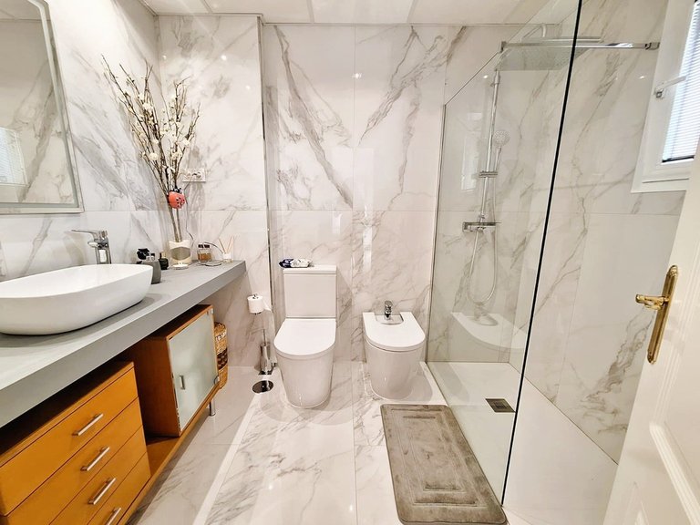 Apartment for Sale in Elviria, Malaga 25