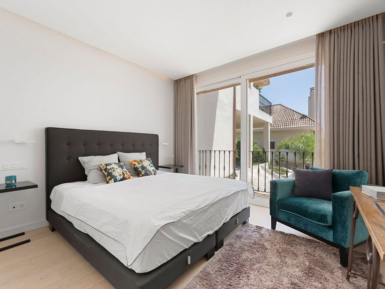 Apartment for Sale in Nueva Andalucía, Malaga 17