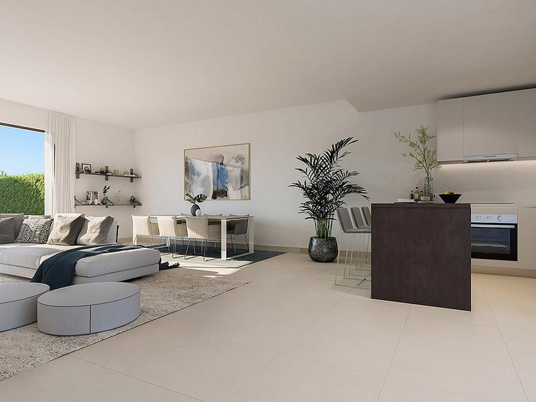 Apartment for Sale in Calanova Golf, Malaga 10