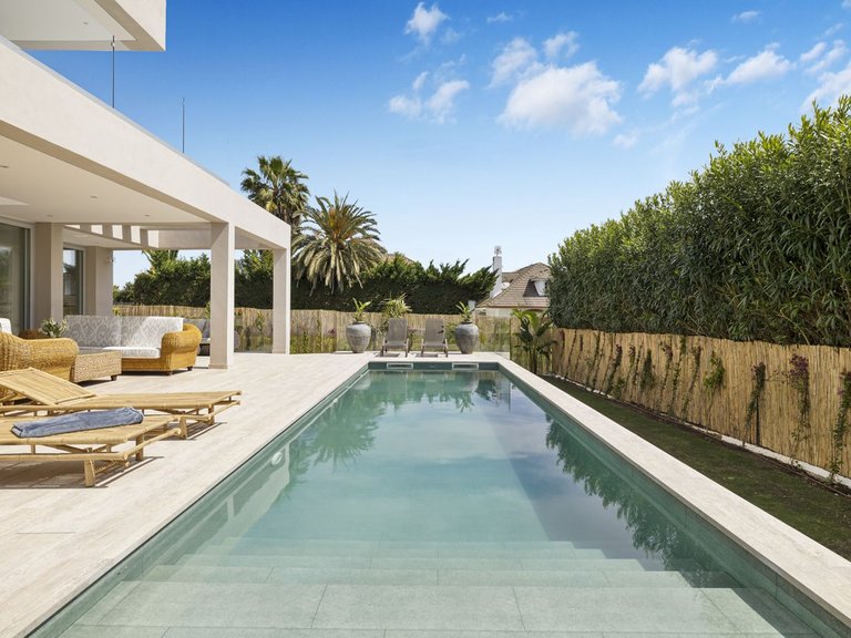 Villa for Sale in San Pedro De Alcántara, Malaga 14