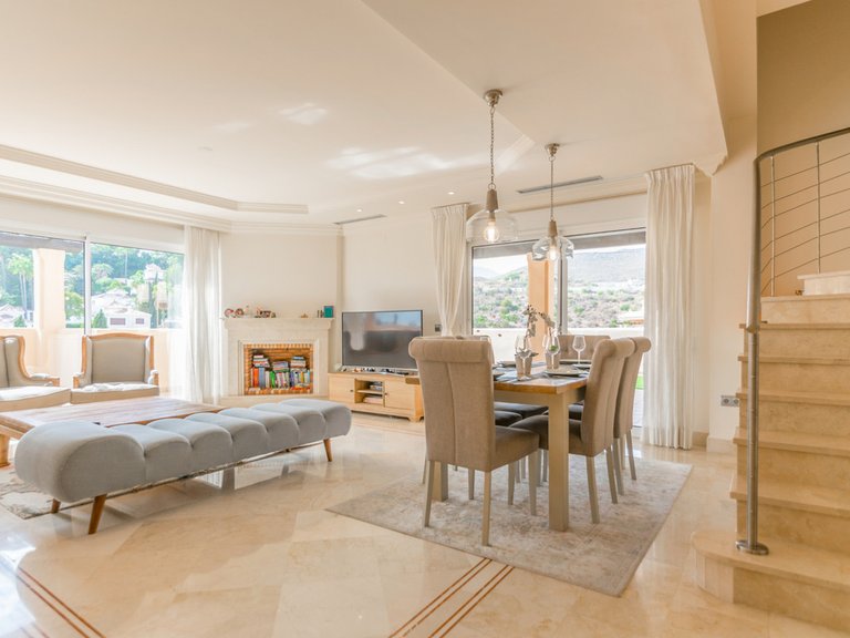 Apartment for Sale in Nueva Andalucía, Malaga 7