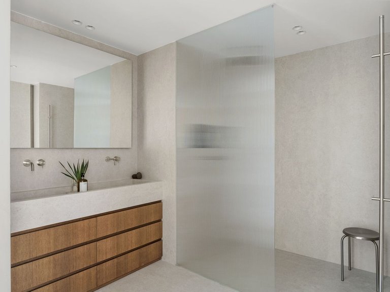 Apartment for Sale in Nueva Andalucía, Malaga 14