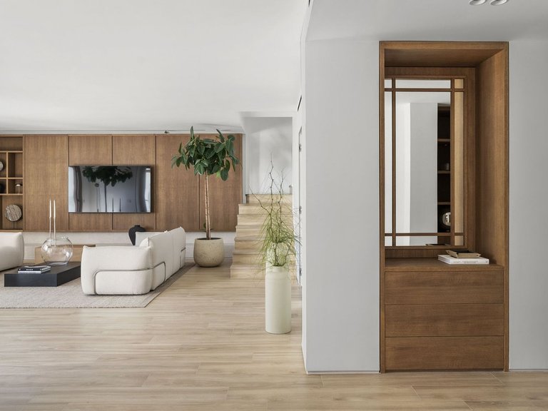 Apartment for Sale in Nueva Andalucía, Malaga 5