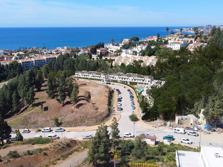 Town House for Sale in Mijas Costa, Malaga 16