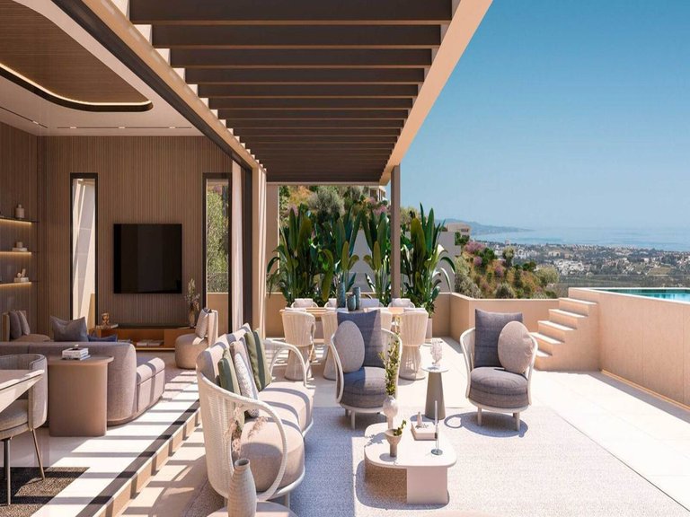 Town House for Sale in Nueva Andalucía, Malaga 12