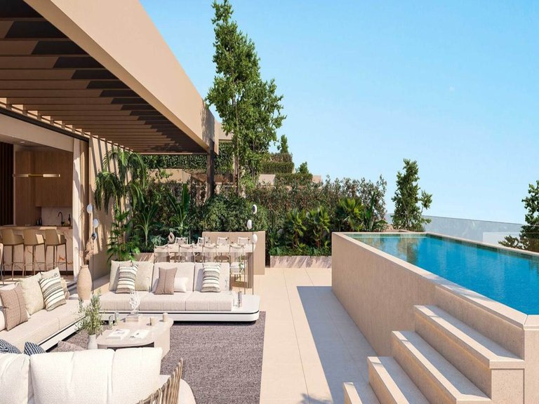 Town House for Sale in Nueva Andalucía, Malaga 8