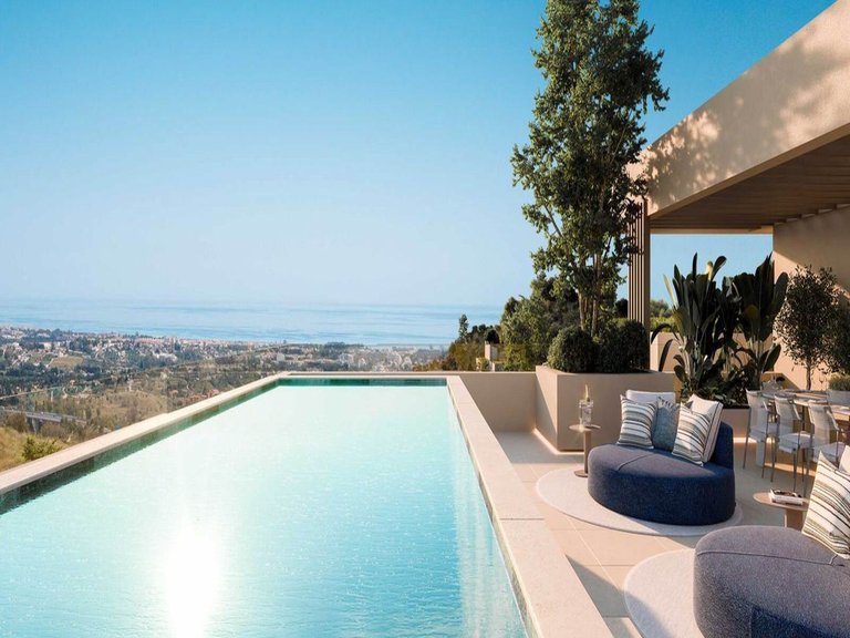 Town House for Sale in Nueva Andalucía, Malaga 9