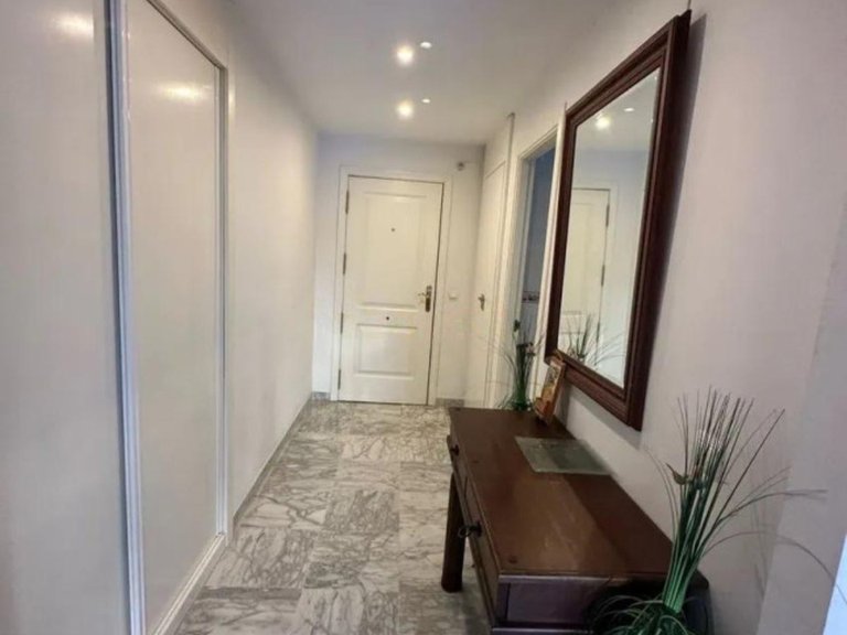 Apartment for Sale in Nueva Andalucía, Malaga 21