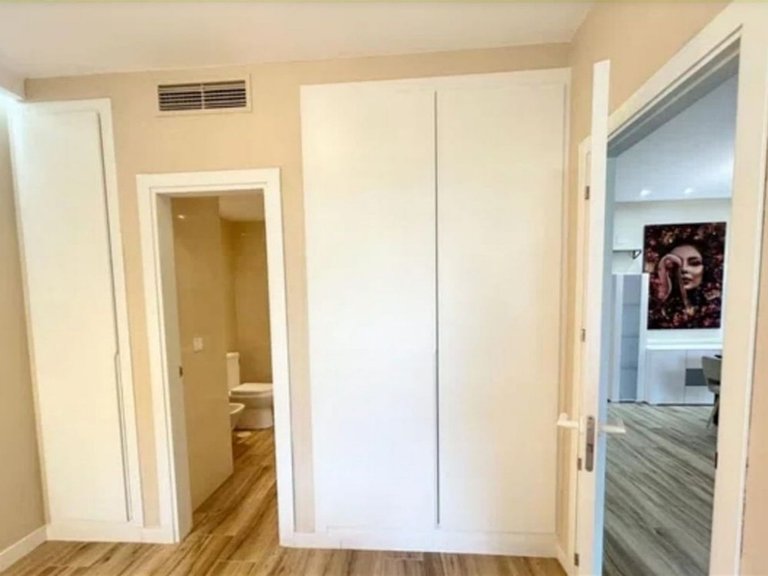 Apartment for Sale in Nueva Andalucía, Malaga 11